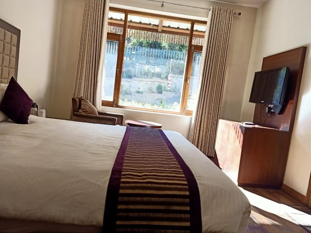 Shingar Regency Hotel Manāli Eksteriør billede