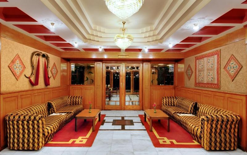 Shingar Regency Hotel Manāli Eksteriør billede