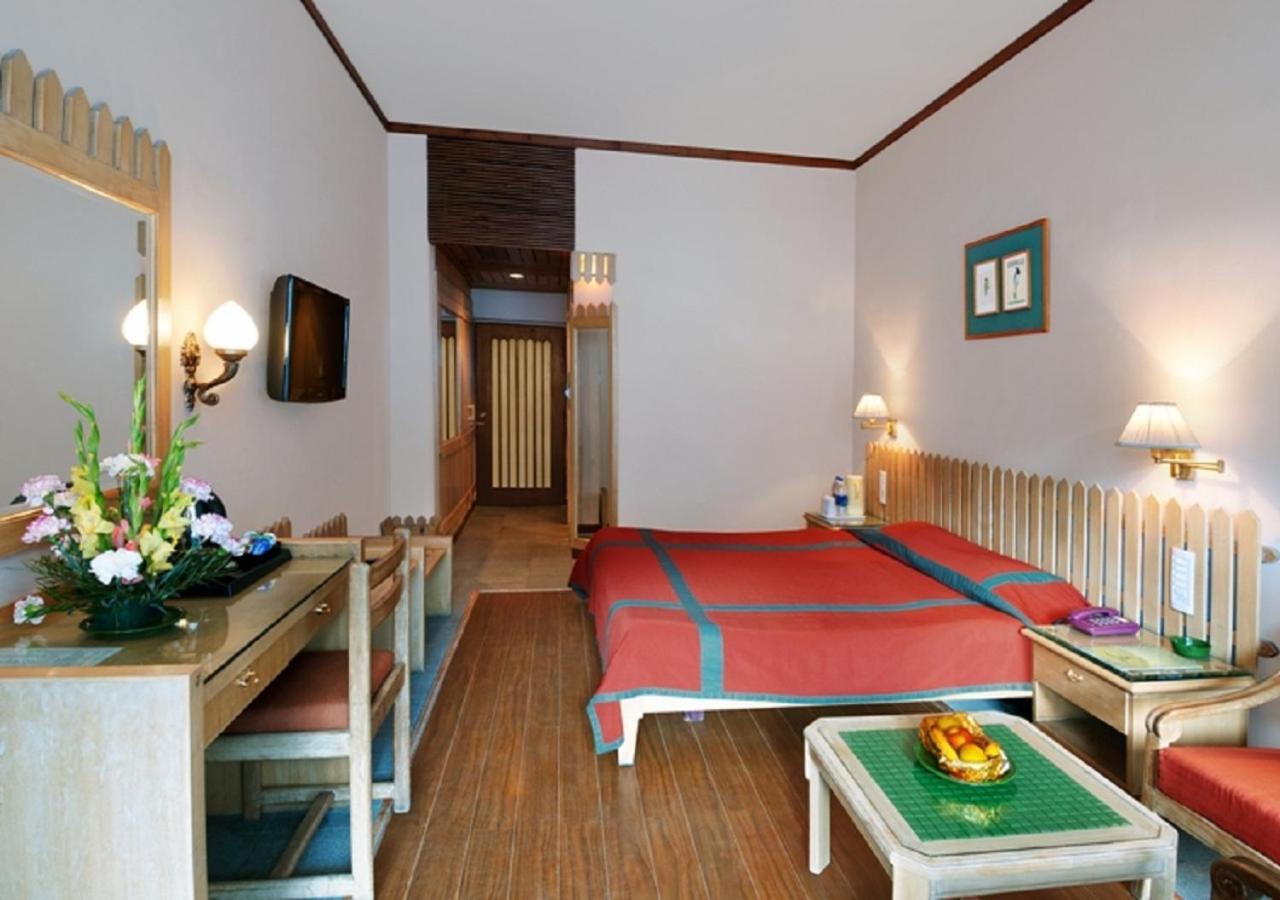Shingar Regency Hotel Manāli Eksteriør billede