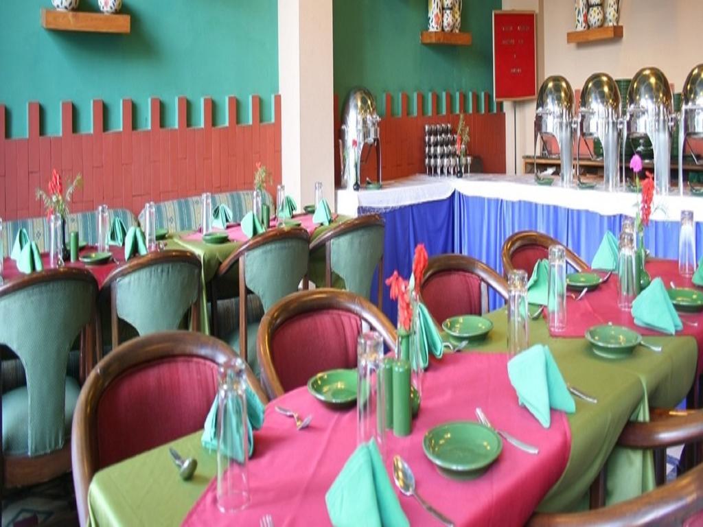 Shingar Regency Hotel Manāli Eksteriør billede